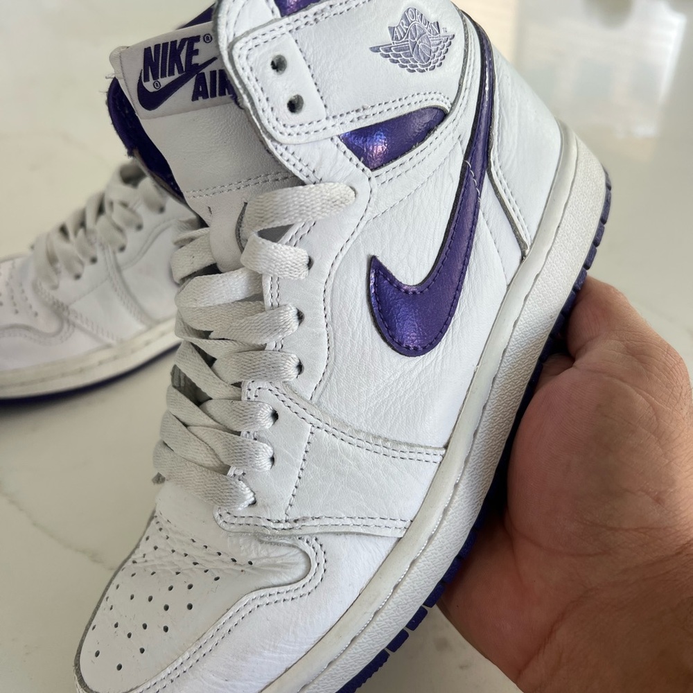 Nike Air Jordan 1 Retro High OG "Court Purple"